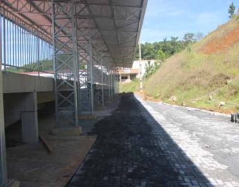 Obras da lanchonete e sanitários da pista de atletismo estão em execução