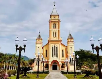 Paróquia Nossa Senhora do Rosário é local de peregrinação da Arquidiocese