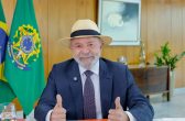 Lula faz exames e é liberado para viajar