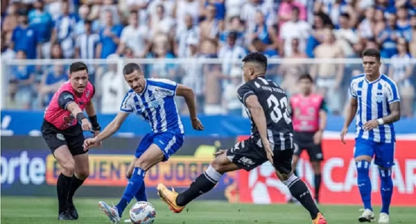 Futebol: Com um a menos, Figueirense bate o Avaí e vence a primeira no estadual