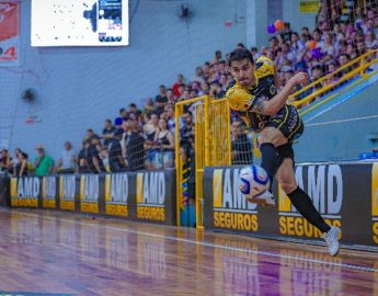 Futsal: Líder geral, Jaraguá enfrenta Fercical nas quartas de final em Indaial