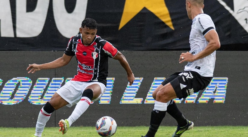 Futebol: Estreia do Catarinense é marcada por confusão e pouca qualidade de JEC e Figueirense