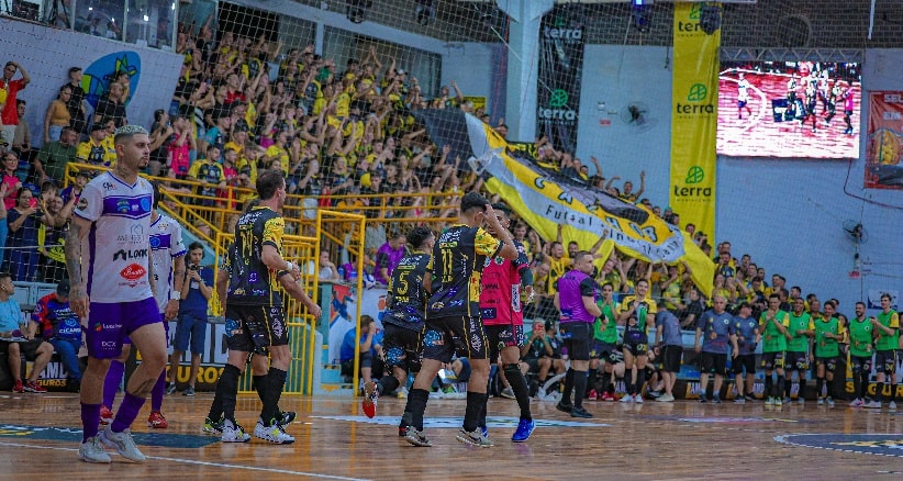 Futsal: Classificado, Jaraguá fecha primeira fase do Torneio de Verão de Indaial