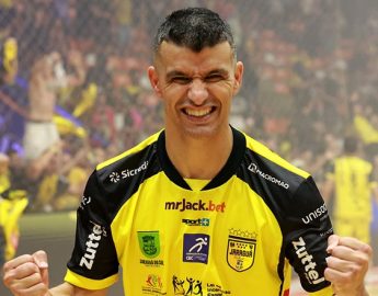 Futsal: OFICIAL! Marcênio fica no Jaraguá em 2025