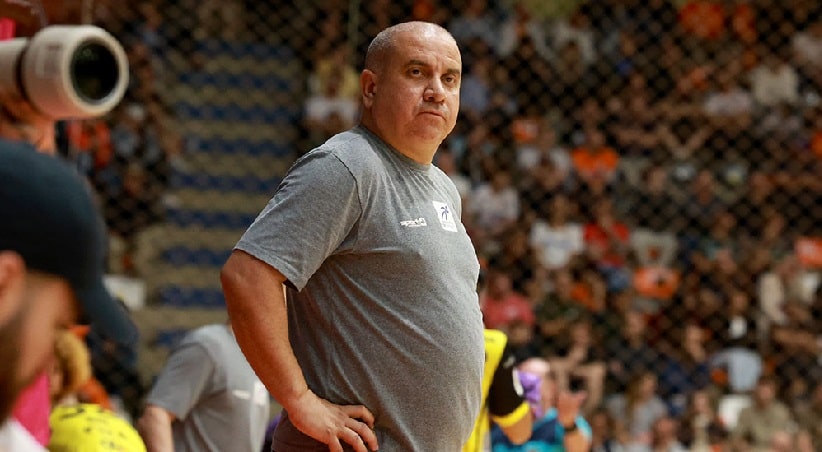 Futsal: Xande Melo é indicado ao prêmio de melhor técnico do mundo