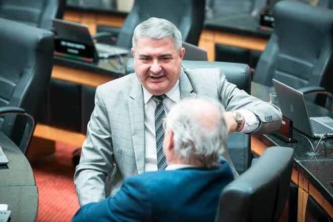 Política e Políticos – O jornalista Celso Machado comenta os principais acontecimentos de Santa Catarina e da região