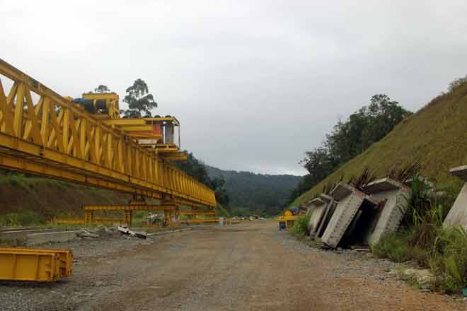 Ponte com 170 metros