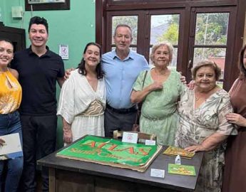 Esposa, irmã e filha de Eggon João da Silva visitam Schroeder