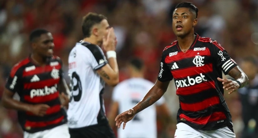 Futebol: Flamengo bate o Vasco e carimba ida à semifinal do Carioca