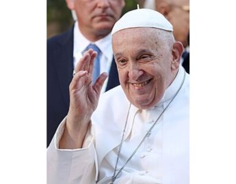 Urgente: Papa Francisco sofre crises e volta a utilizar ventilação mecânica