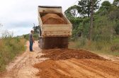 Município faz mutirão de melhorias nas estradas vicinais do meio rural