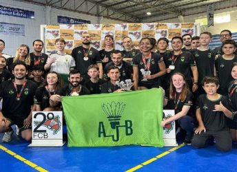 Badminton: AJB garante 30 medalhas na 1ª etapa do Catarinense