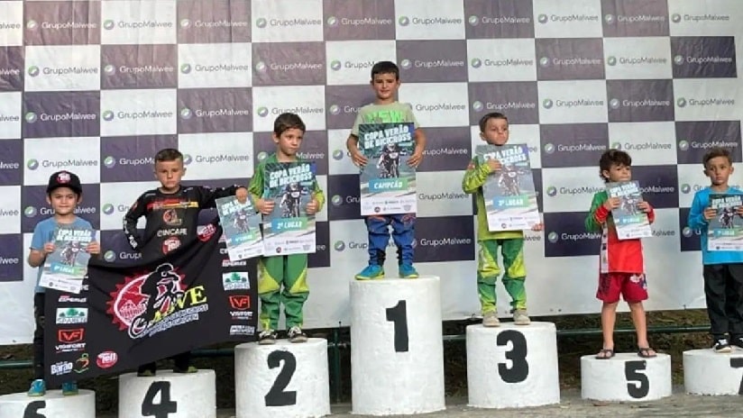 Bicicross: Equipe jaraguaense garante 18 medalhas na Copa Verão