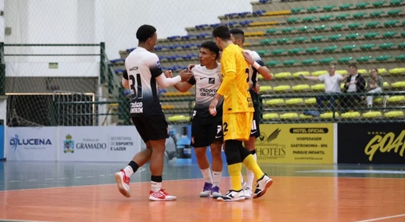 Futsal: Corinthians e Atlântico fazem a final da Super Copa Gramado