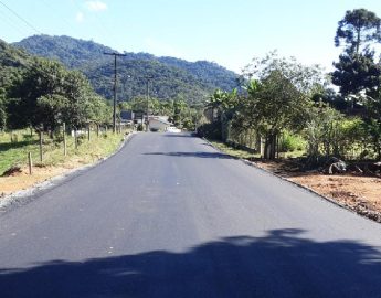 Pavimentação em área rural do Garibaldi está quase concluída